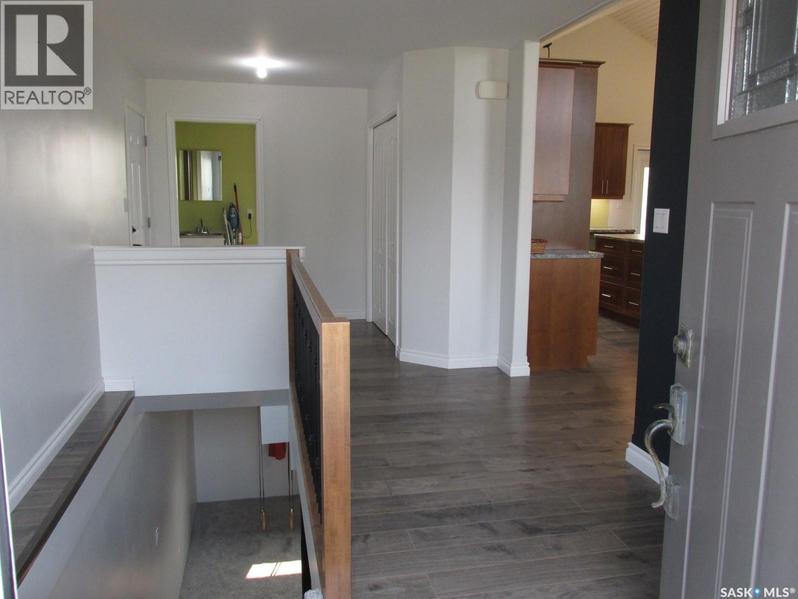 660 Park Road, Zenon Park, Saskatchewan  S0E 1W0 - Photo 6 - SK009503