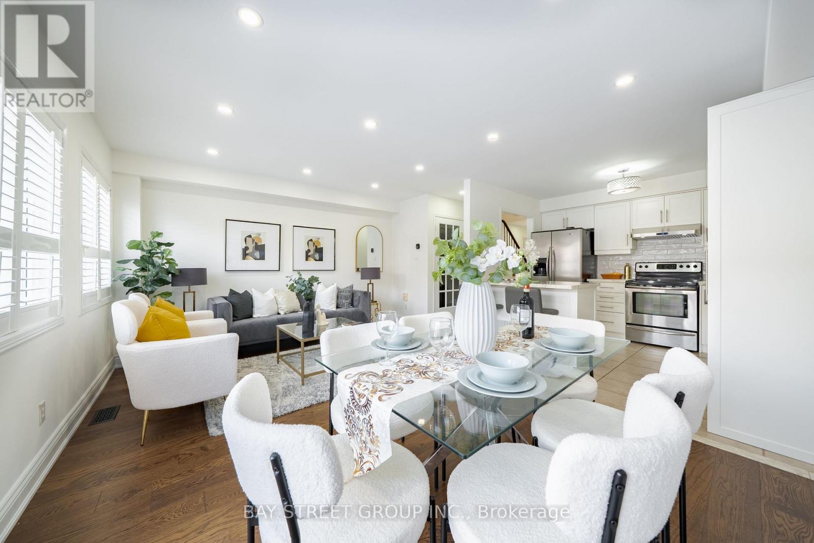 2398 Nichols Drive, Oakville, Ontario  L6H 6T1 - Photo 6 - W12727786