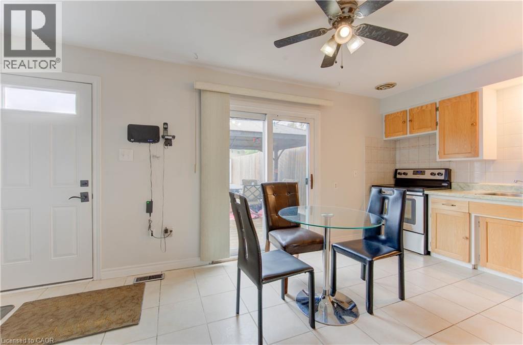 4 Flint Drive, Kitchener, Ontario  N2E 1A2 - Photo 9 - 40800699