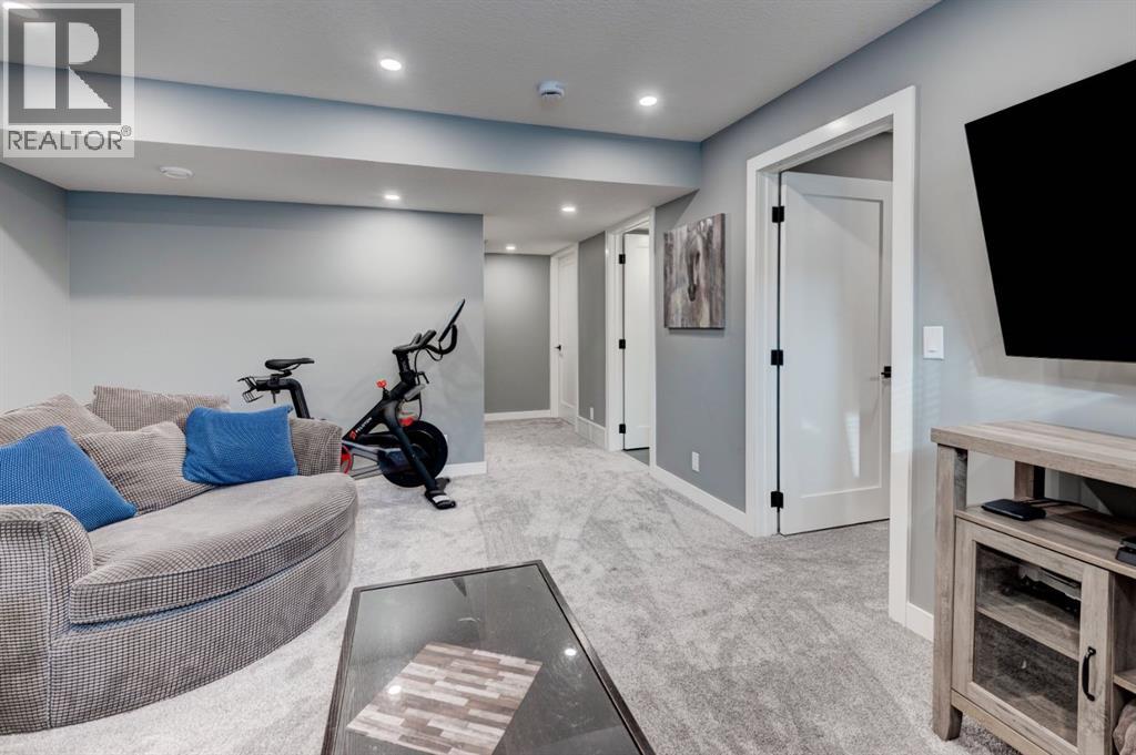 162 Somerside Crescent Sw, Calgary, Alberta  T2Y 4K7 - Photo 26 - A2281249