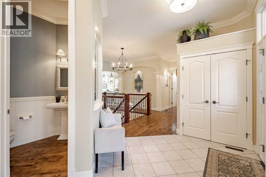 134 Discovery Ridge Boulevard Sw, Calgary, Alberta  T3H 4Y2 - Photo 13 - A2281361