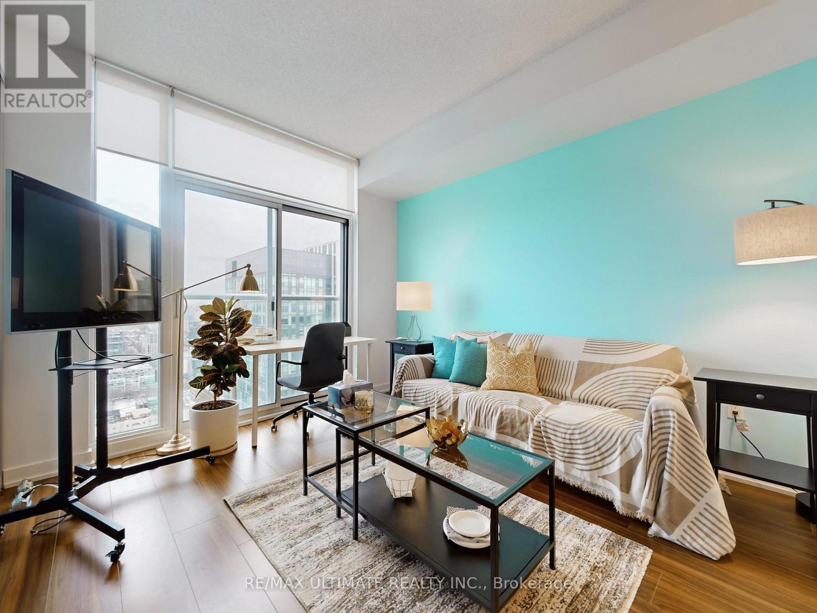 4310 - 85 Queens Wharf Road, Toronto, Ontario  M5V 0J9 - Photo 5 - C12727798