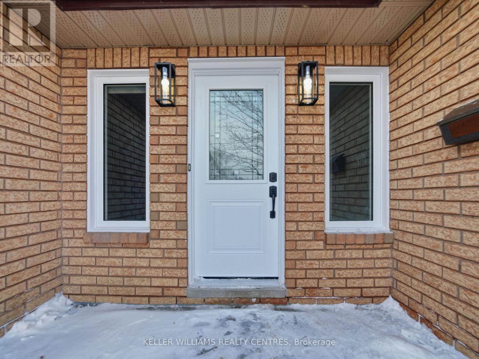 A - 88 Townsend Avenue, Bradford West Gwillimbury, Ontario  L3Z 1Y1 - Photo 2 - N12727140