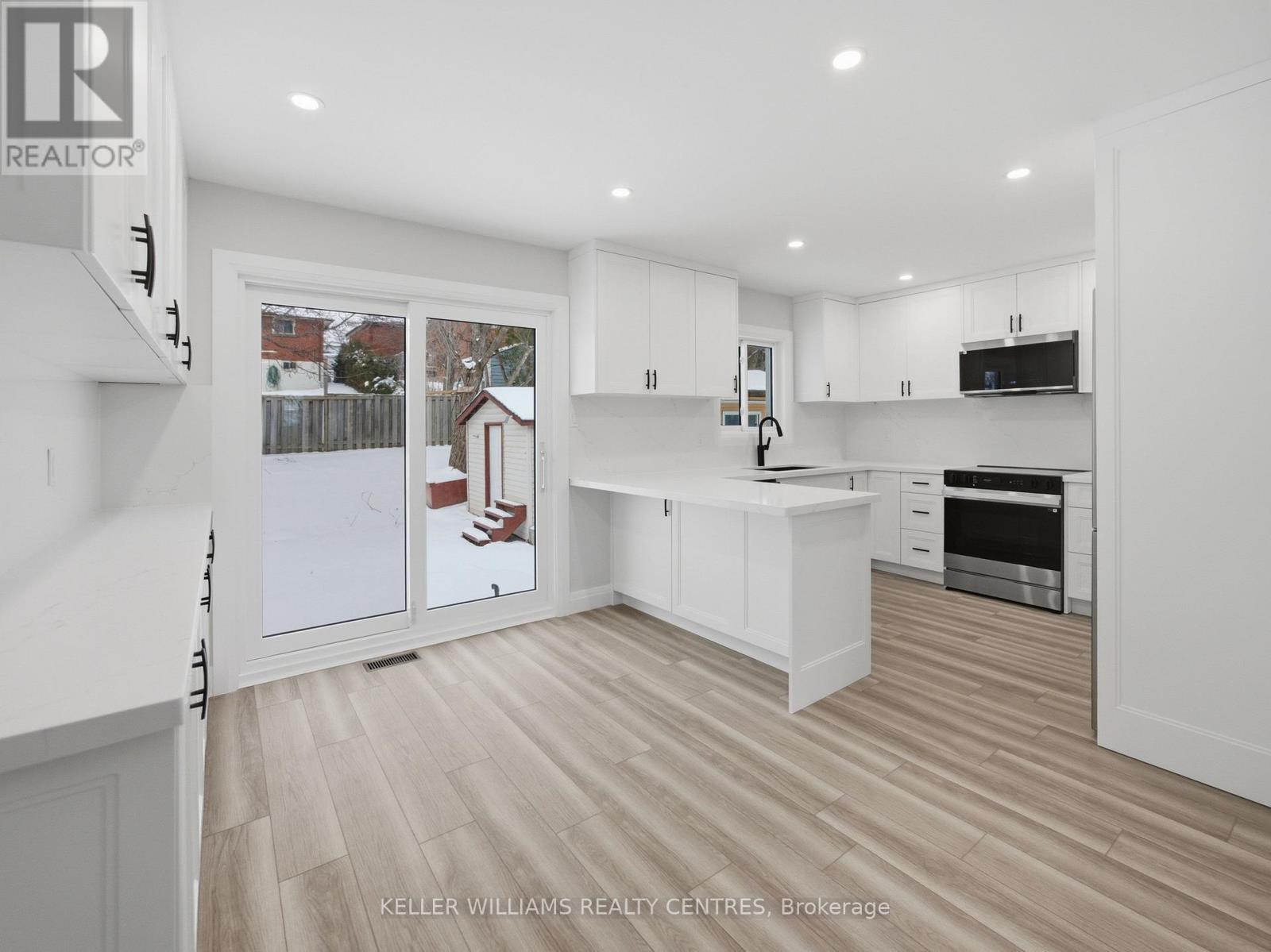 A - 88 Townsend Avenue, Bradford West Gwillimbury, Ontario  L3Z 1Y1 - Photo 6 - N12727140