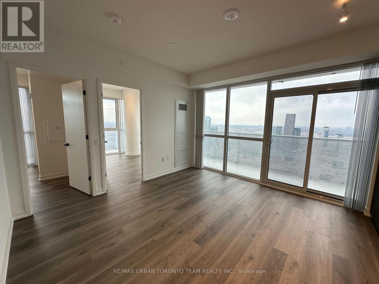 5106 - 8 INTERCHANGE WAY, Vaughan, Ontario