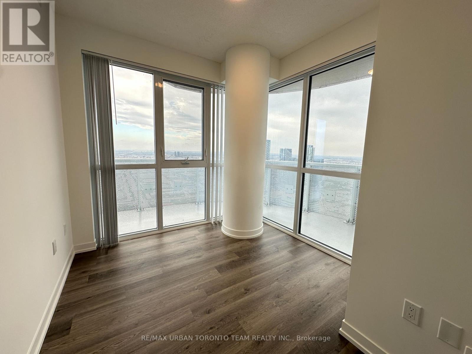 5106 - 8 Interchange Way, Vaughan, Ontario  L4K 5Z7 - Photo 11 - N12727790