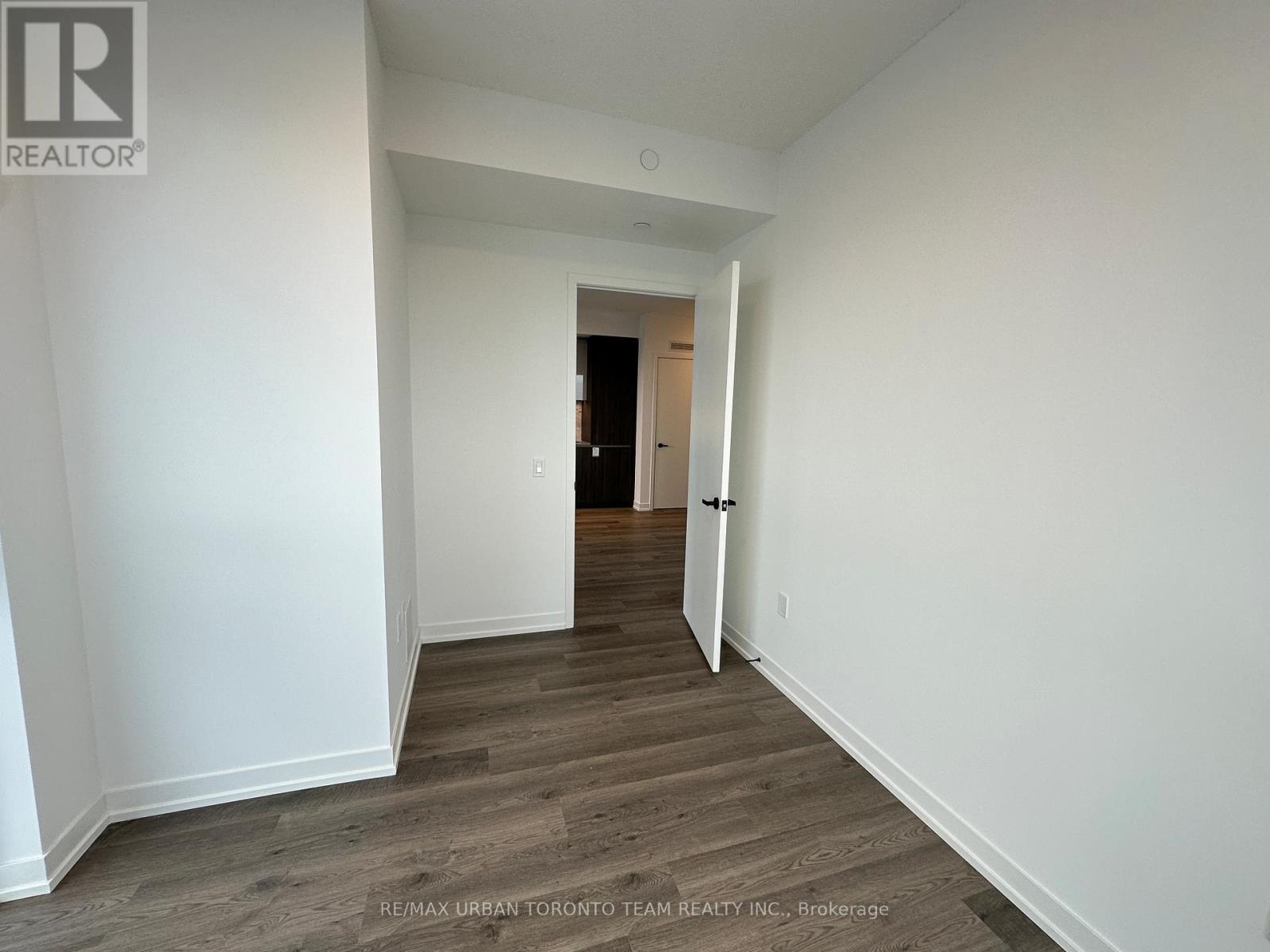 5106 - 8 Interchange Way, Vaughan, Ontario  L4K 5Z7 - Photo 12 - N12727790