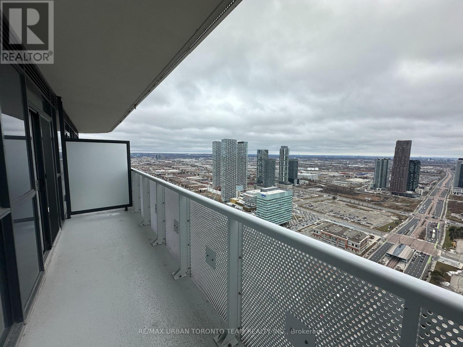 5107 - 8 INTERCHANGE WAY, Vaughan, Ontario