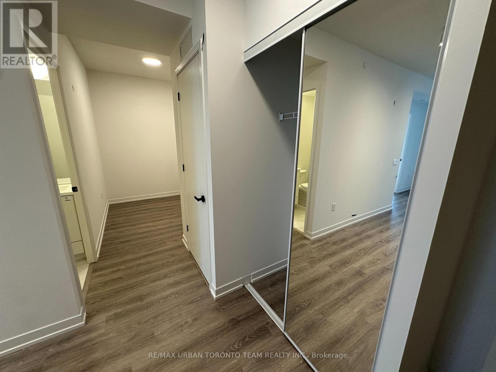 5107 - 8 Interchange Way, Vaughan, Ontario  L4K 5Z7 - Photo 16 - N12727814