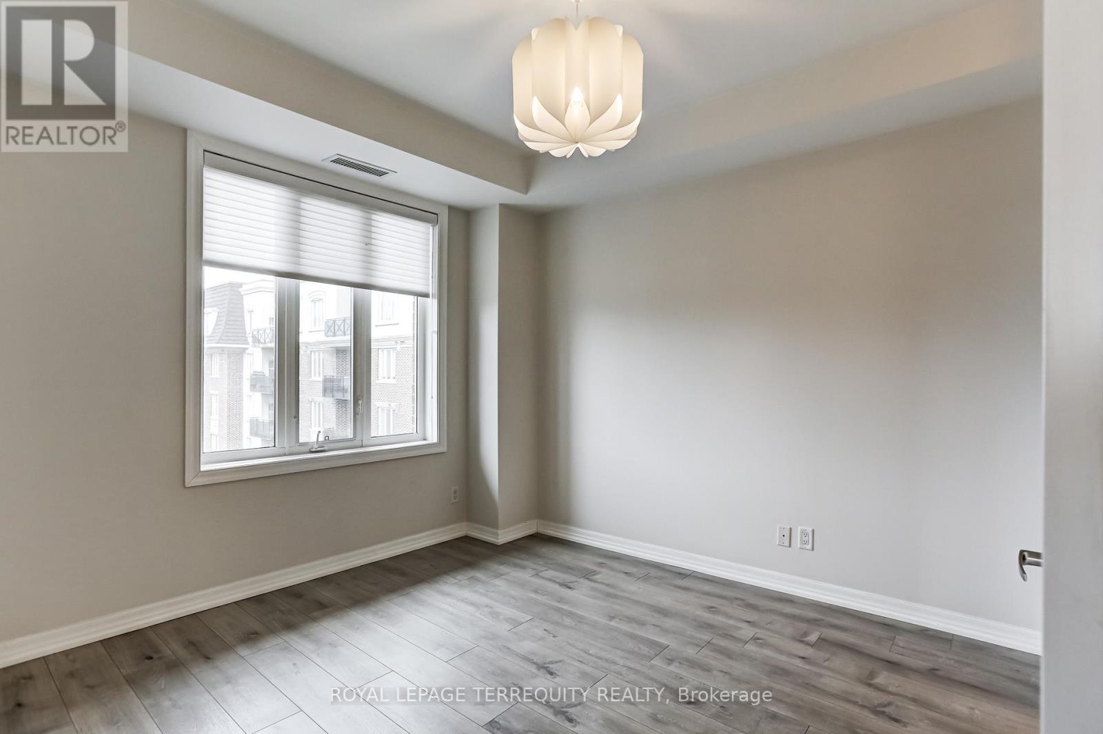 422 - 245 Dalesford Road, Toronto, Ontario  M8Y 4H7 - Photo 13 - W12727804