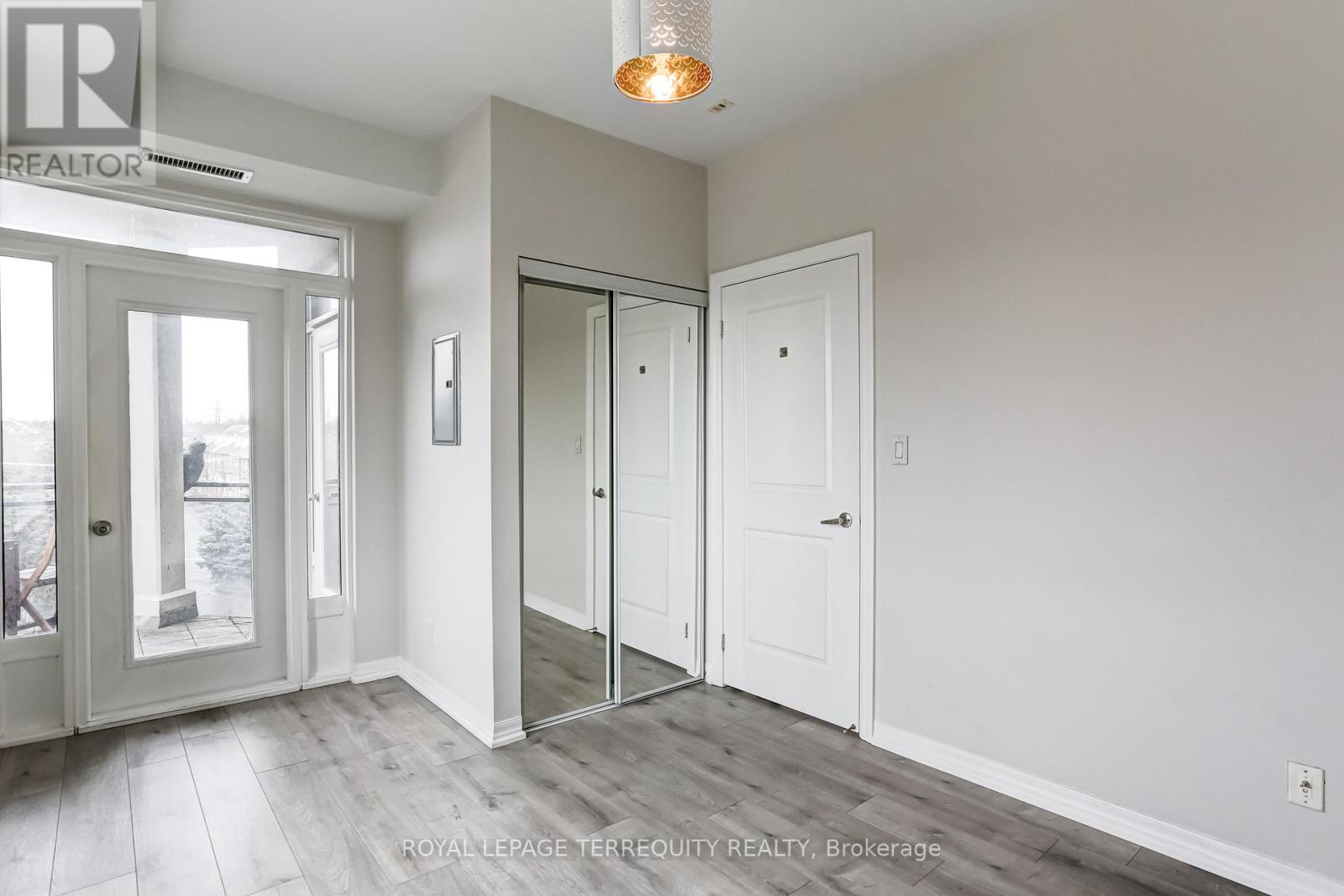 422 - 245 Dalesford Road, Toronto, Ontario  M8Y 4H7 - Photo 21 - W12727804