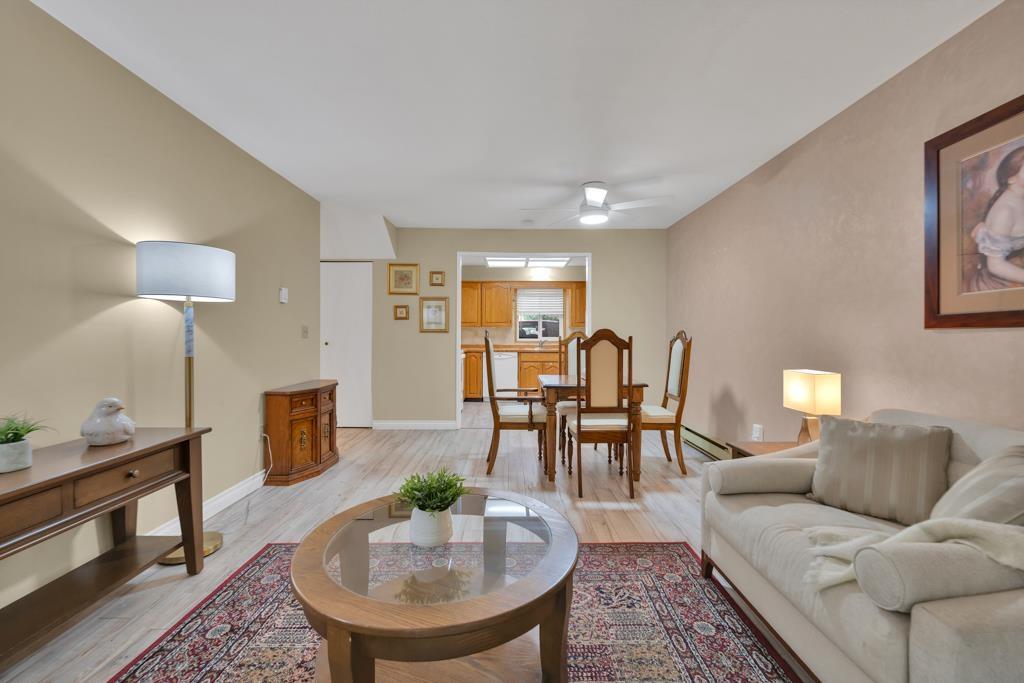 15 7525 Martin Place, Mission, British Columbia  V2V 6N2 - Photo 7 - R3068732