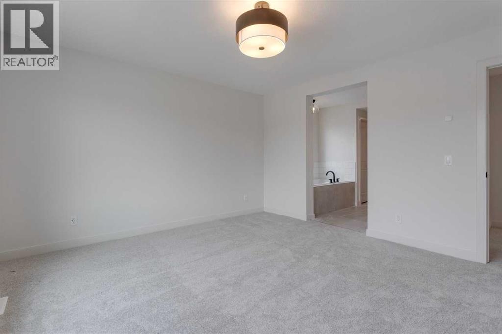 21 Bayview Mews Sw, Airdrie, Alberta  T4B 4G2 - Photo 33 - A2243336