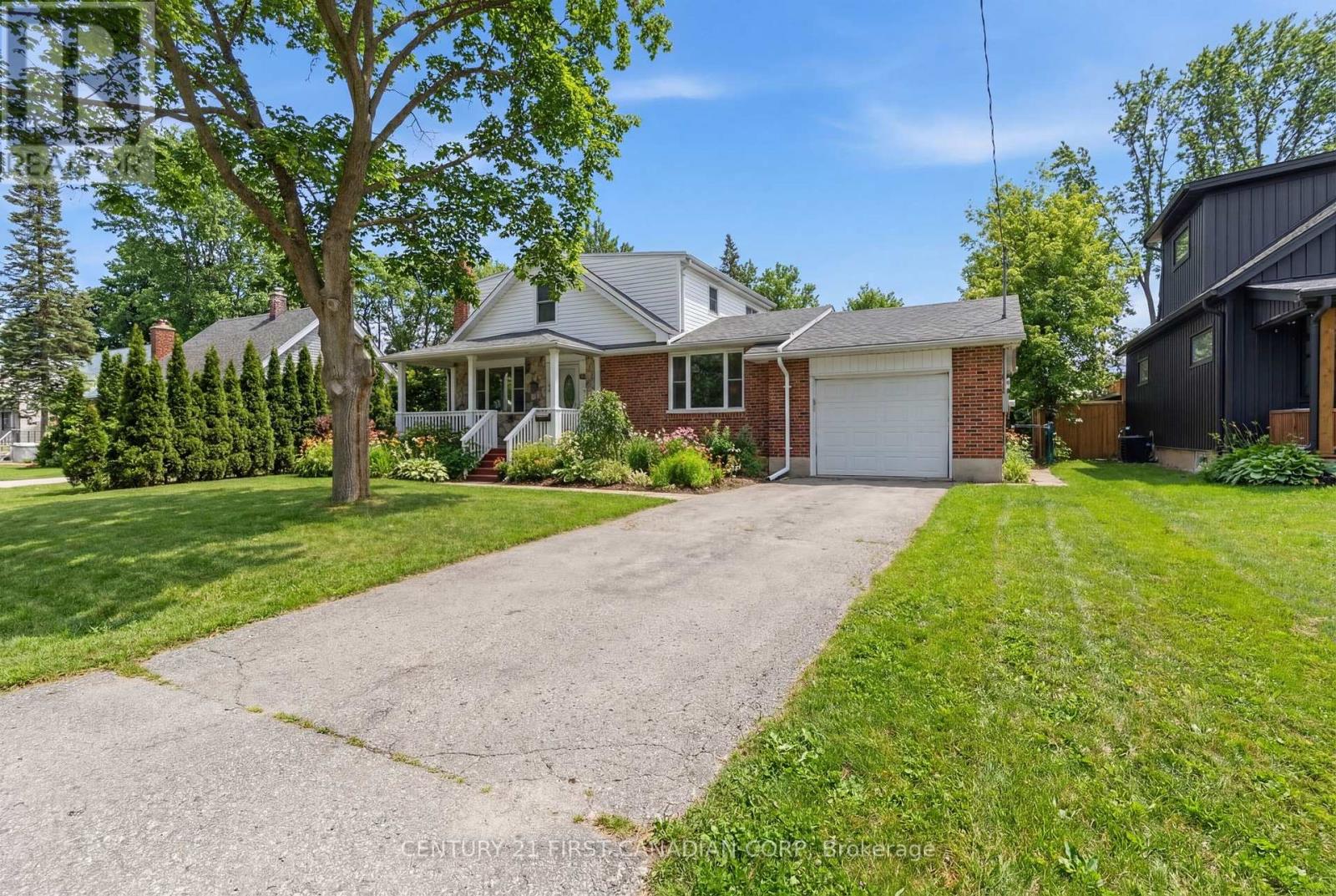 59 CLIFTONVALE AVENUE, London South, Ontario