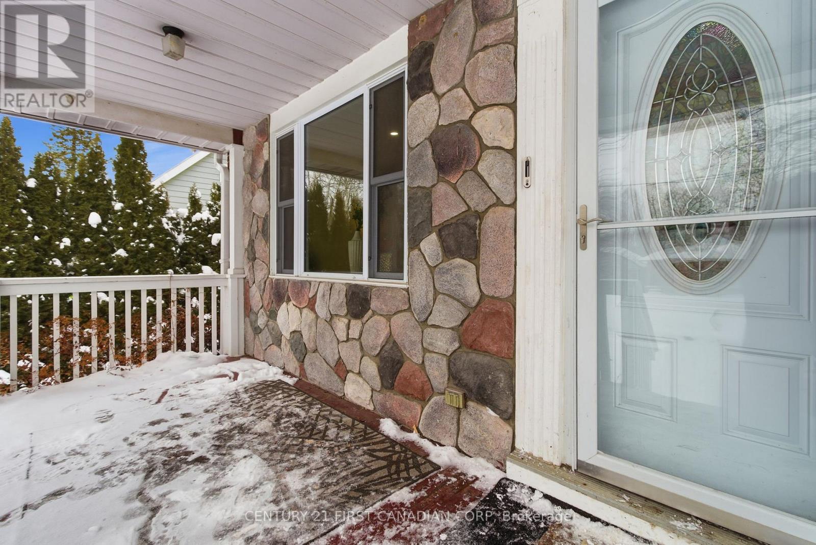 59 Cliftonvale Avenue, London South, Ontario  N6J 1J7 - Photo 3 - X12727818