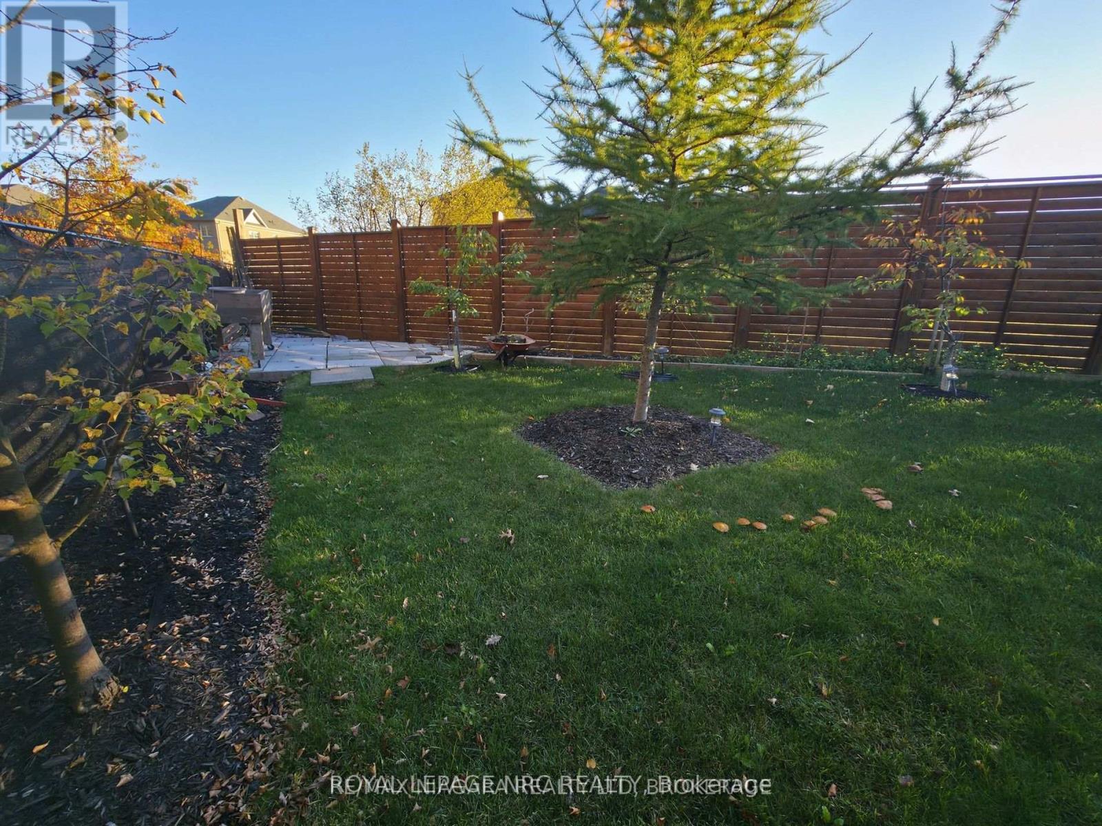 7879 Buckeye Crescent, Niagara Falls, Ontario  L2H 2Y6 - Photo 34 - X12727844