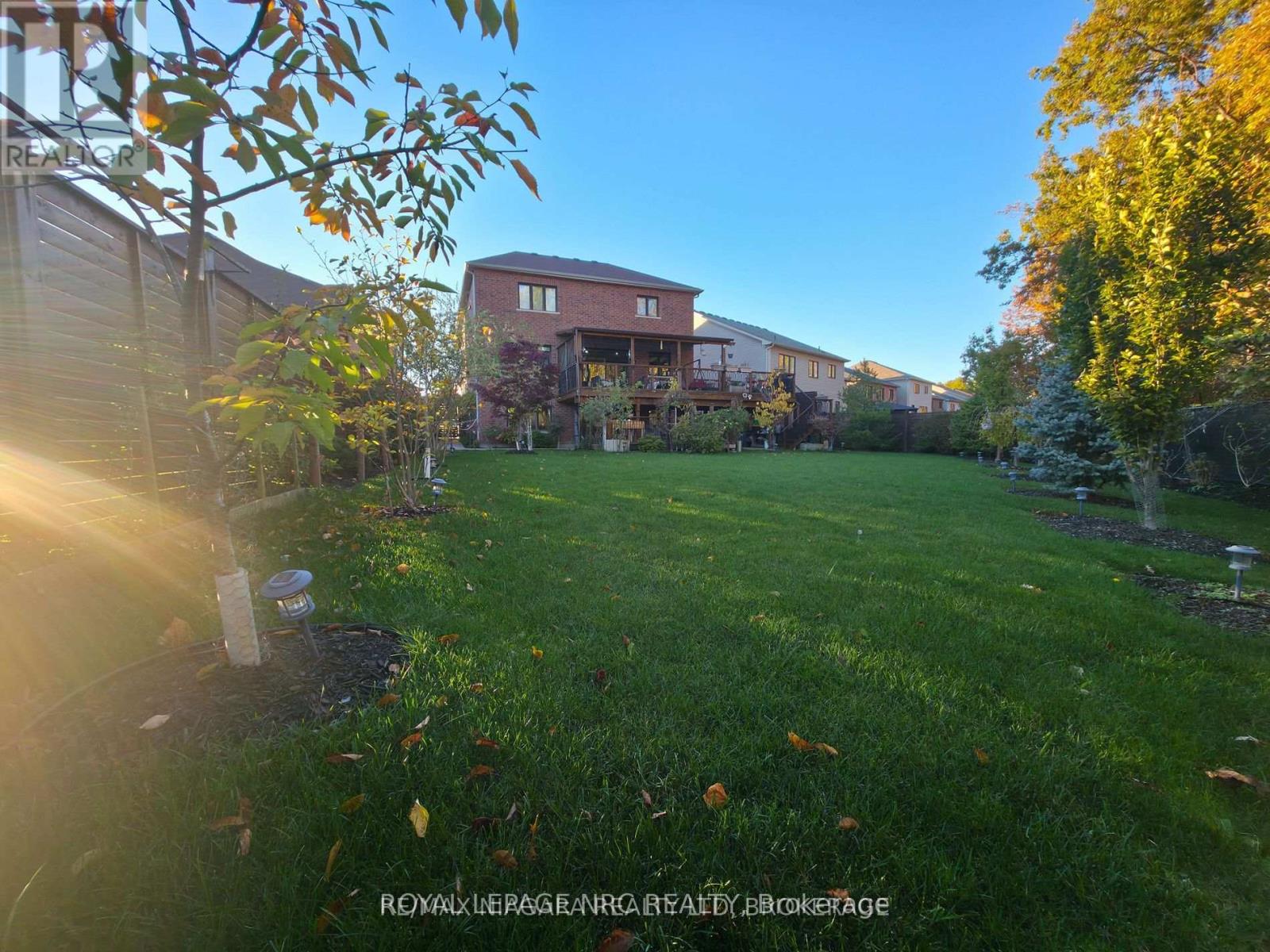 7879 Buckeye Crescent, Niagara Falls, Ontario  L2H 2Y6 - Photo 36 - X12727844
