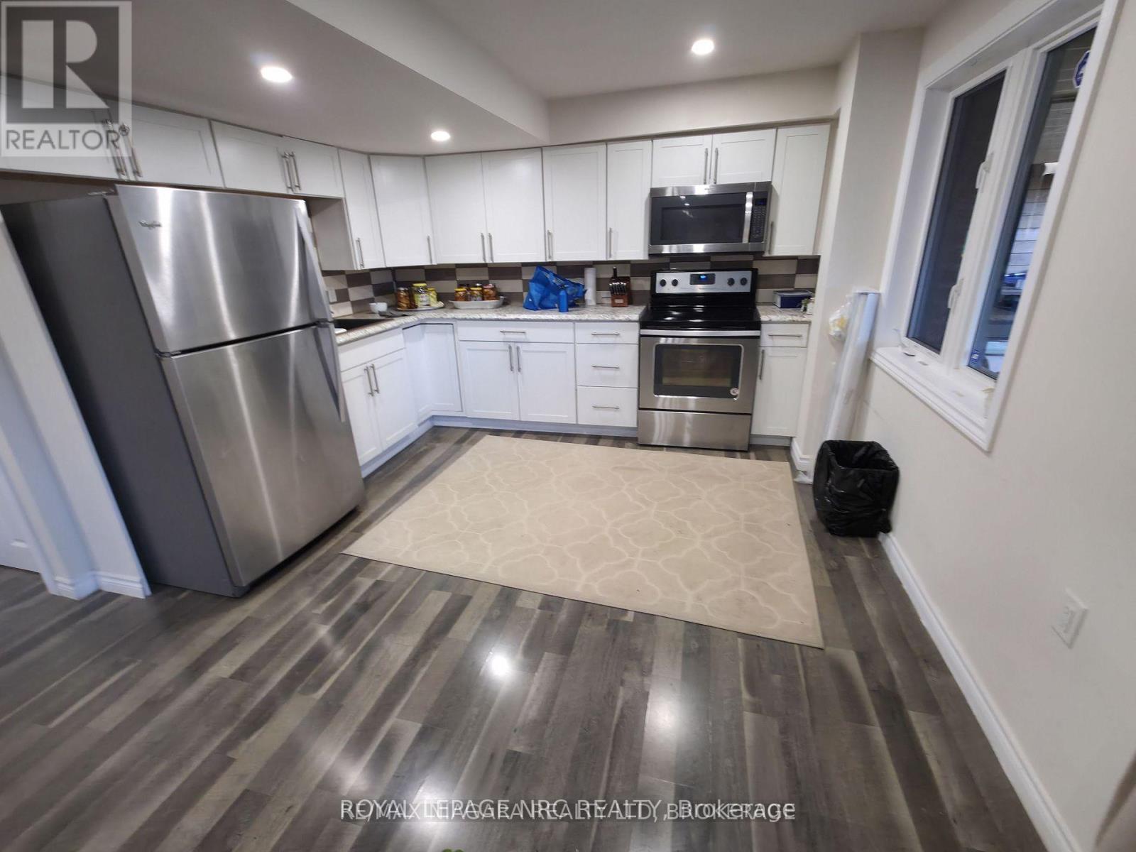 7879 Buckeye Crescent, Niagara Falls, Ontario  L2H 2Y6 - Photo 6 - X12727844