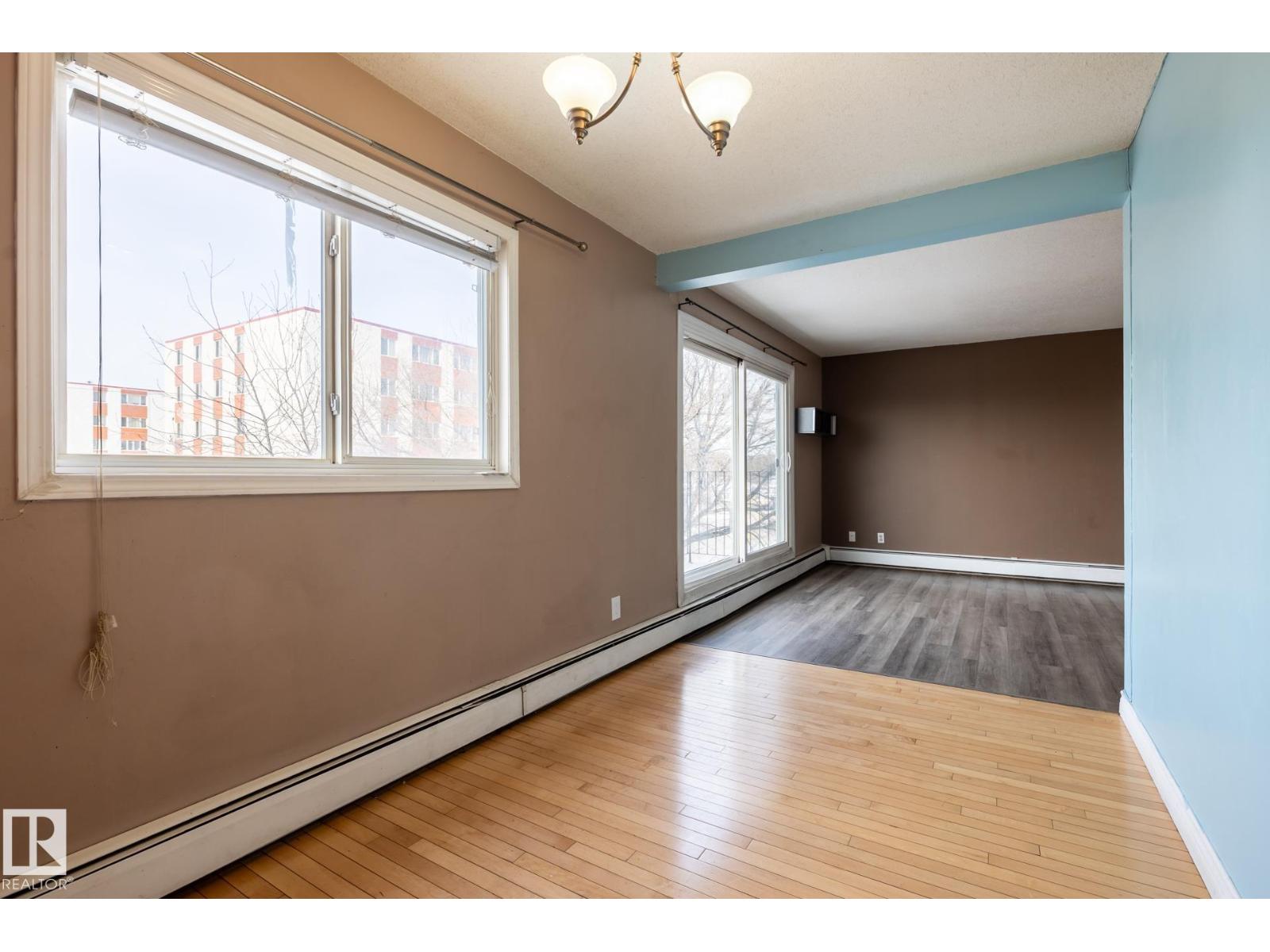 #301 10035 164 St Nw, Edmonton, Alberta  T5P 4L4 - Photo 11 - E4471033