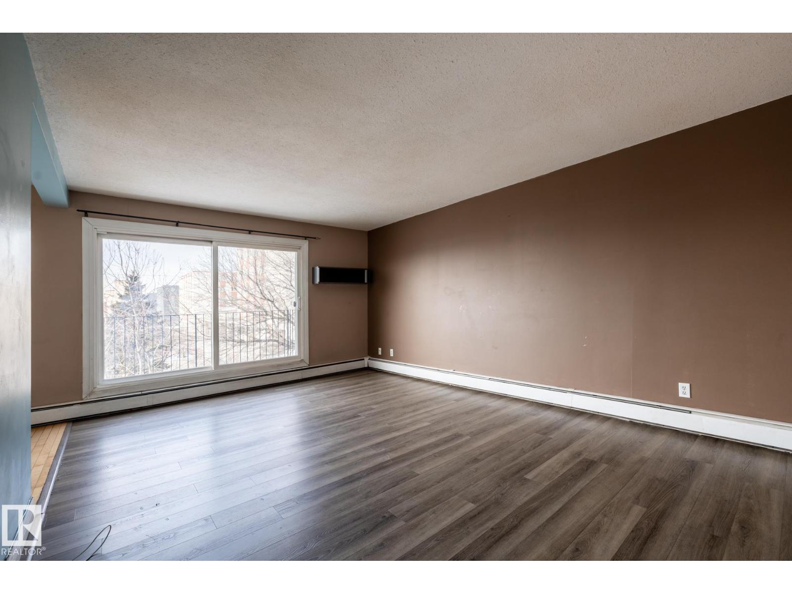 #301 10035 164 St Nw, Edmonton, Alberta  T5P 4L4 - Photo 14 - E4471033