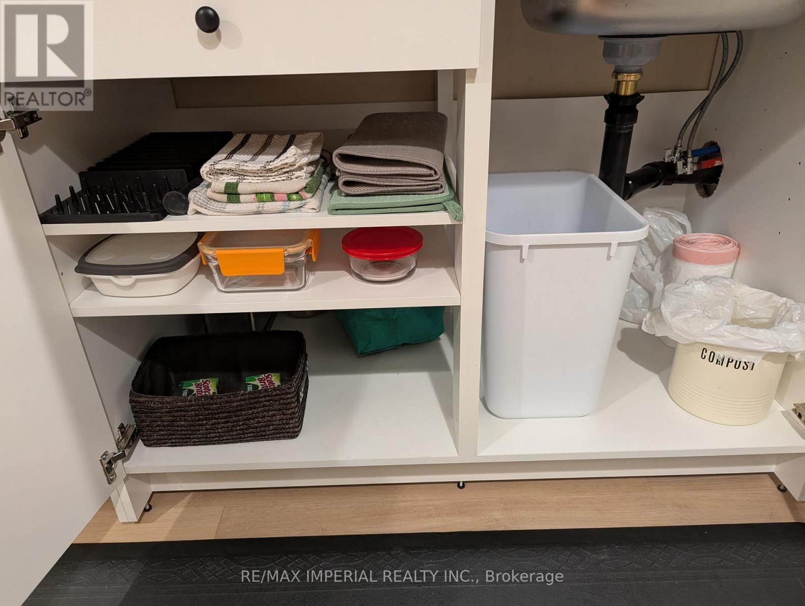 249 Thornway Avenue, Vaughan, Ontario  L4J 7X8 - Photo 5 - N12727826