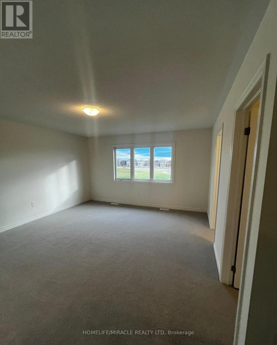 24 Phoenix Boulevard, Barrie, Ontario  L9J 0P6 - Photo 19 - S12727838