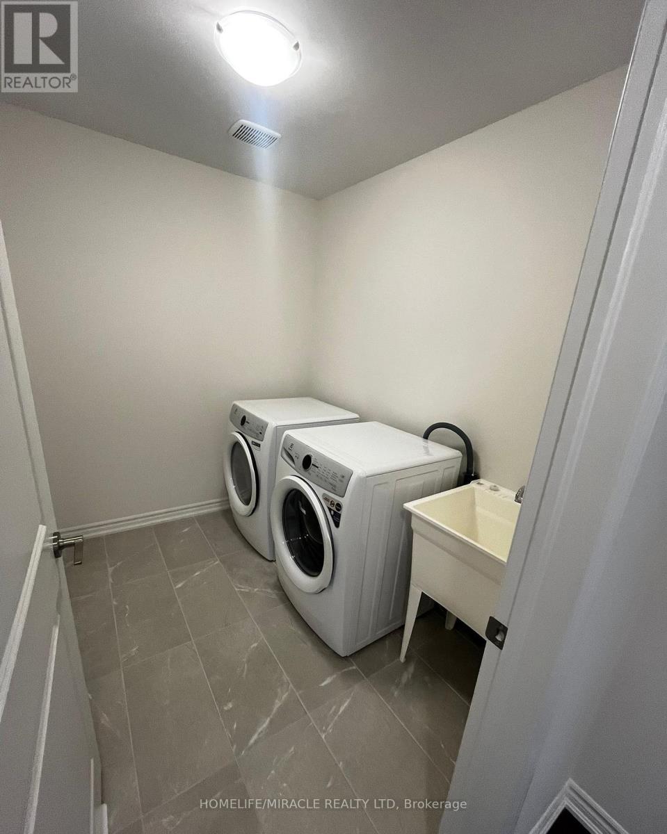 24 Phoenix Boulevard, Barrie, Ontario  L9J 0P6 - Photo 20 - S12727838