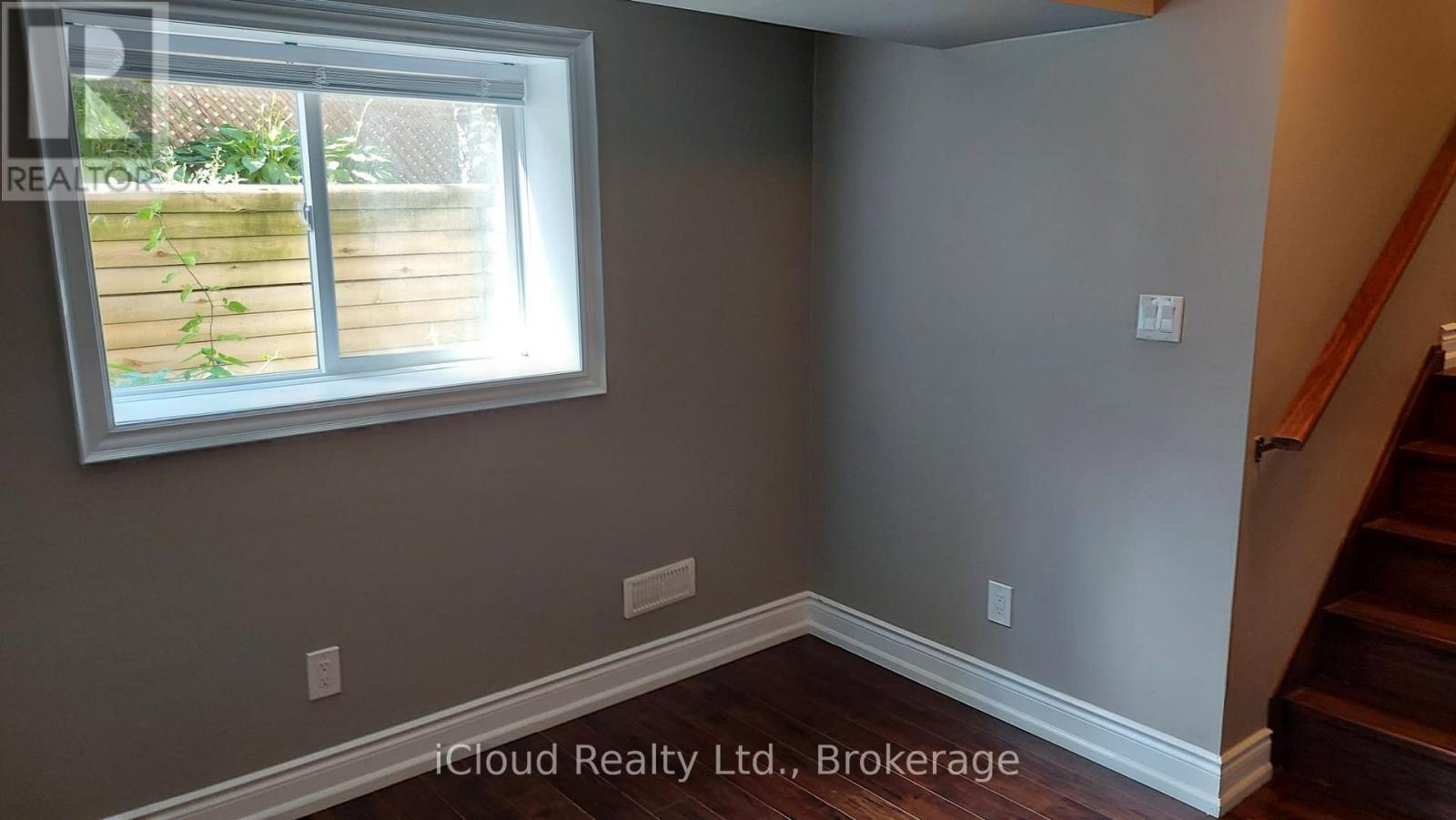 24 Histon Crescent, Brampton, Ontario  L6V 3R1 - Photo 5 - W12727842