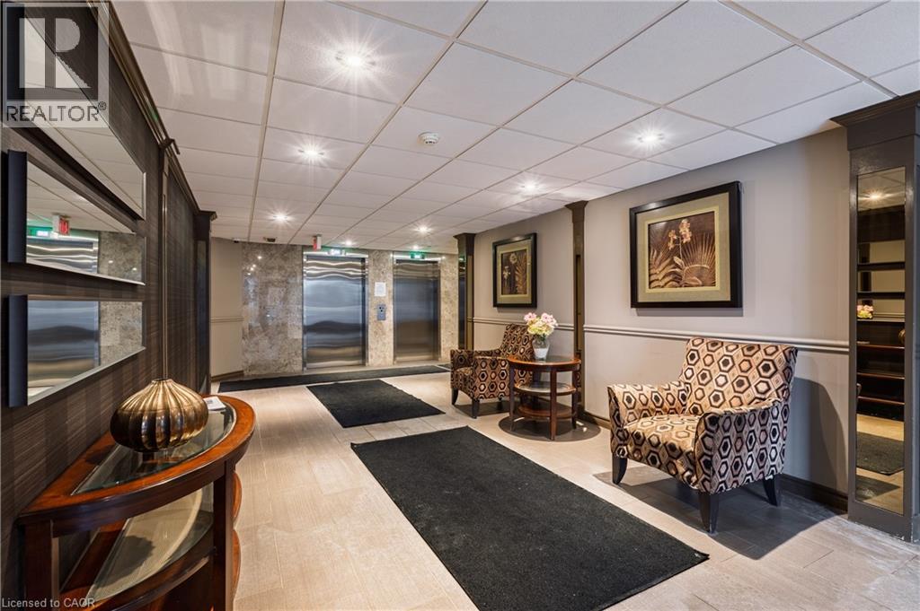 35 Green Valley Street Unit# 214, Kitchener, Ontario  N2P 2A5 - Photo 2 - 40798442