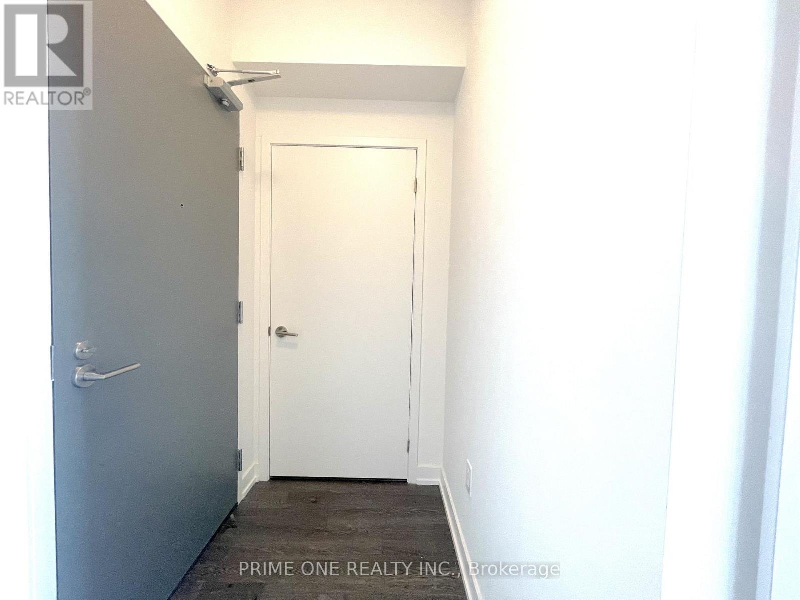 1313 - 20 O'neill Road, Toronto, Ontario  M3C 0R2 - Photo 4 - C12727854