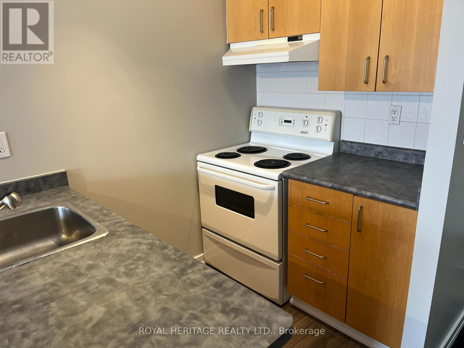 620 - 119 Merton Street, Toronto, Ontario  M4S 3G5 - Photo 7 - C12727832