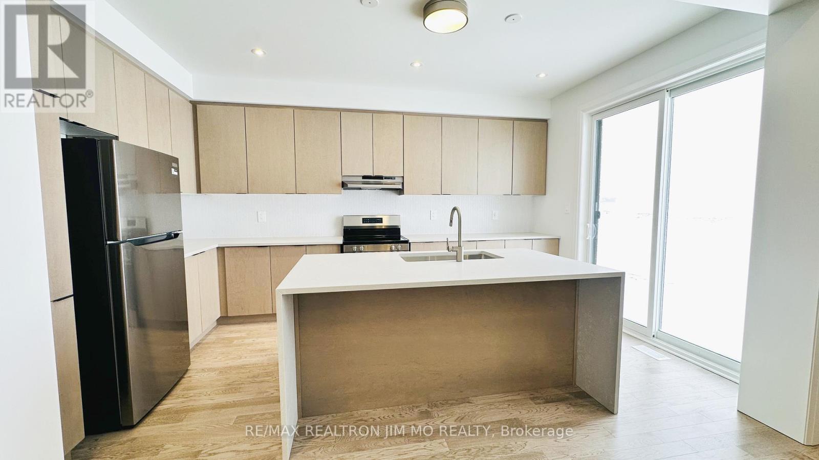 123 Leslie Richards Street, Markham, Ontario  L6C 3S9 - Photo 8 - N12719820