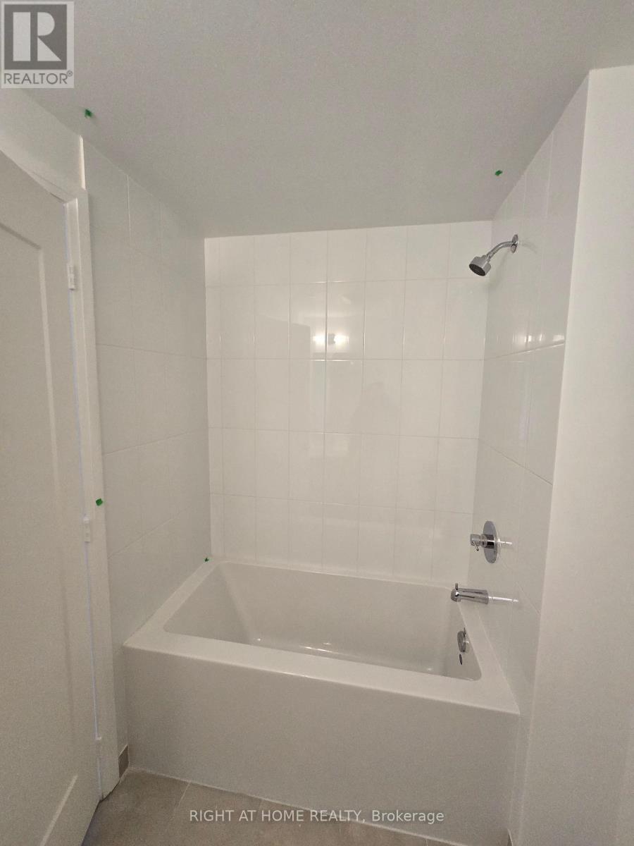 609 - 412 Silver Maple Road, Oakville, Ontario  L6H 7X8 - Photo 13 - W12719366