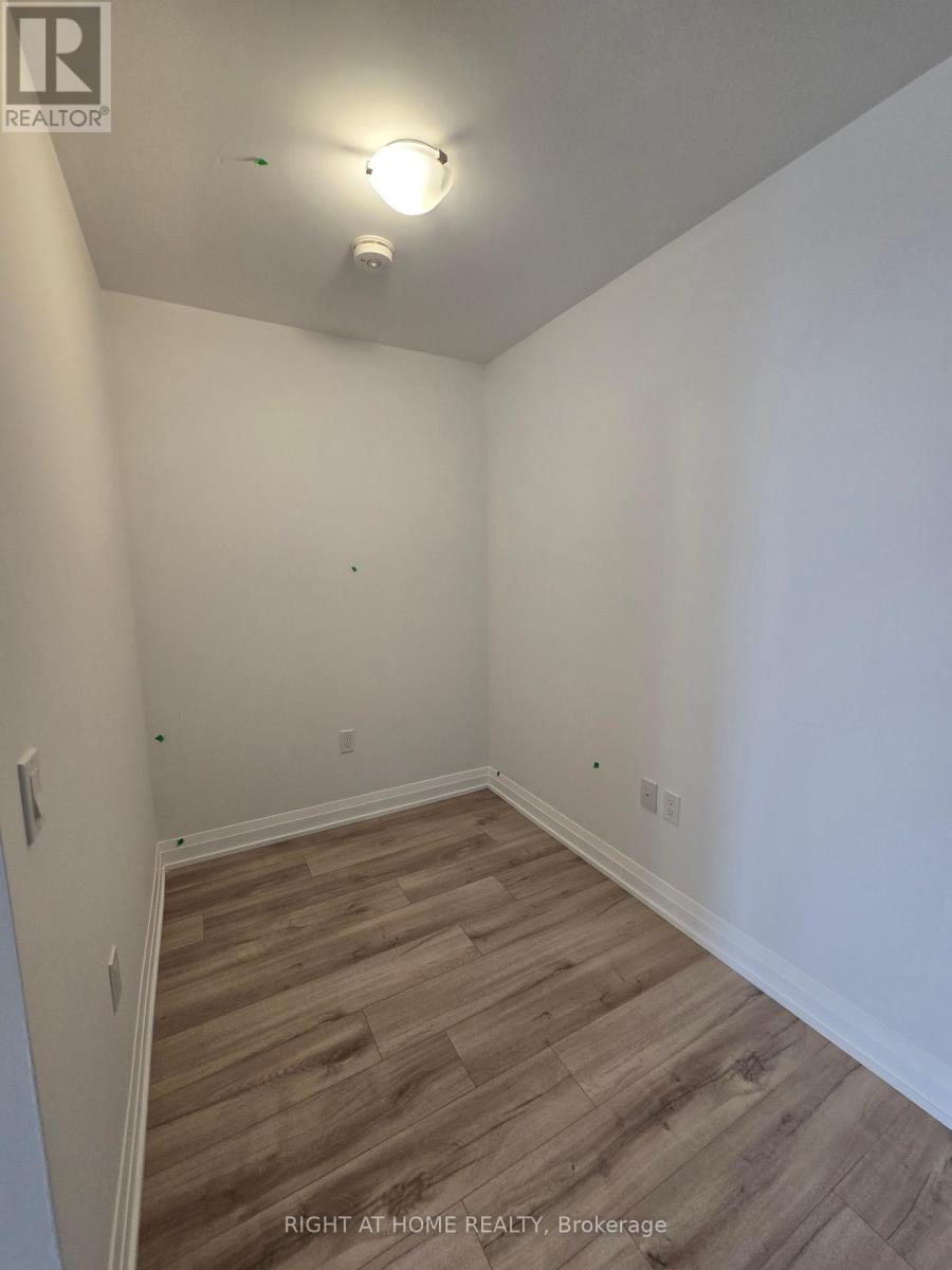 609 - 412 Silver Maple Road, Oakville, Ontario  L6H 7X8 - Photo 14 - W12719366