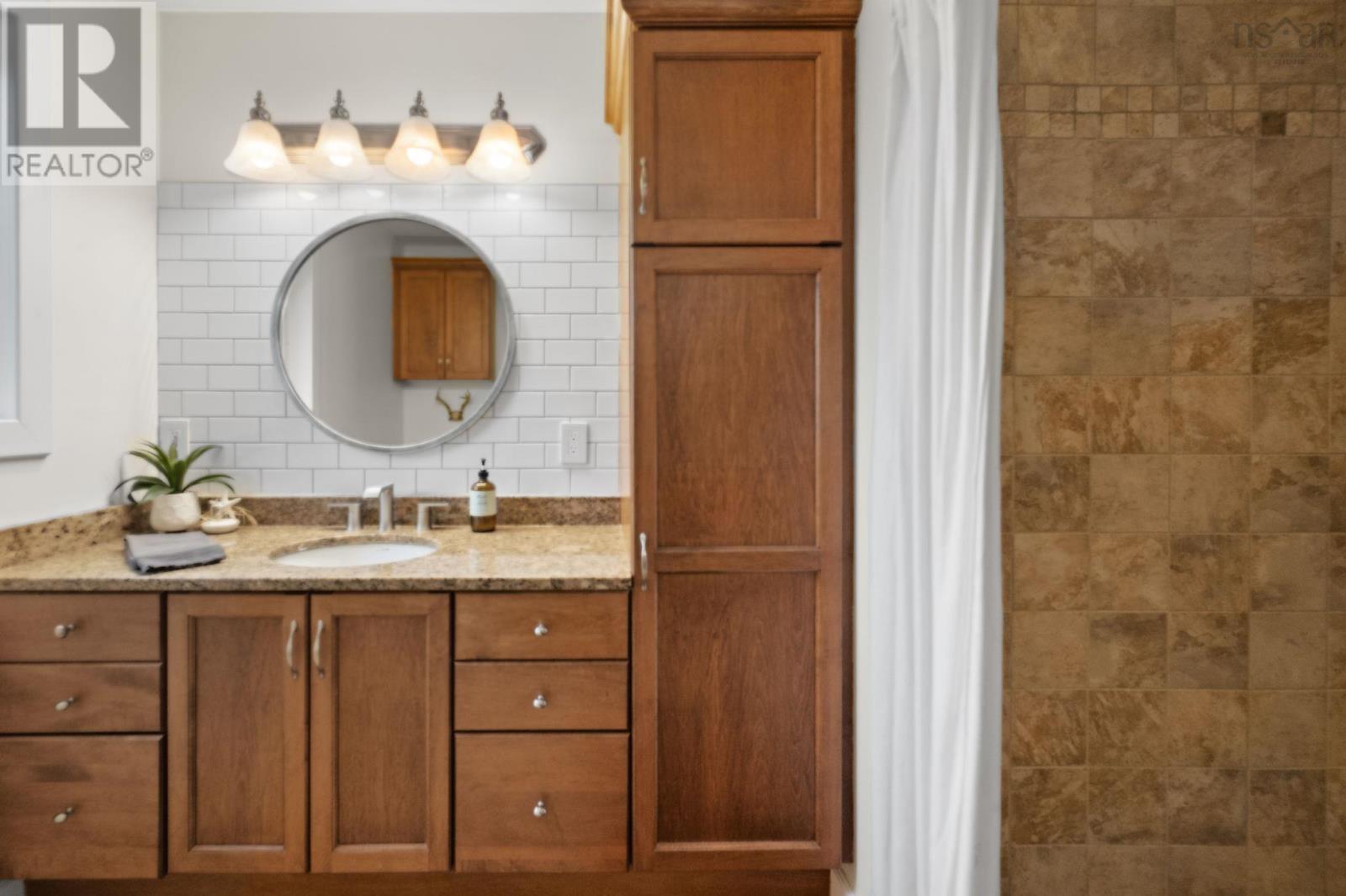 160 Dyke Road, Cow Bay, Nova Scotia  B3G 1K2 - Photo 15 - 202601222