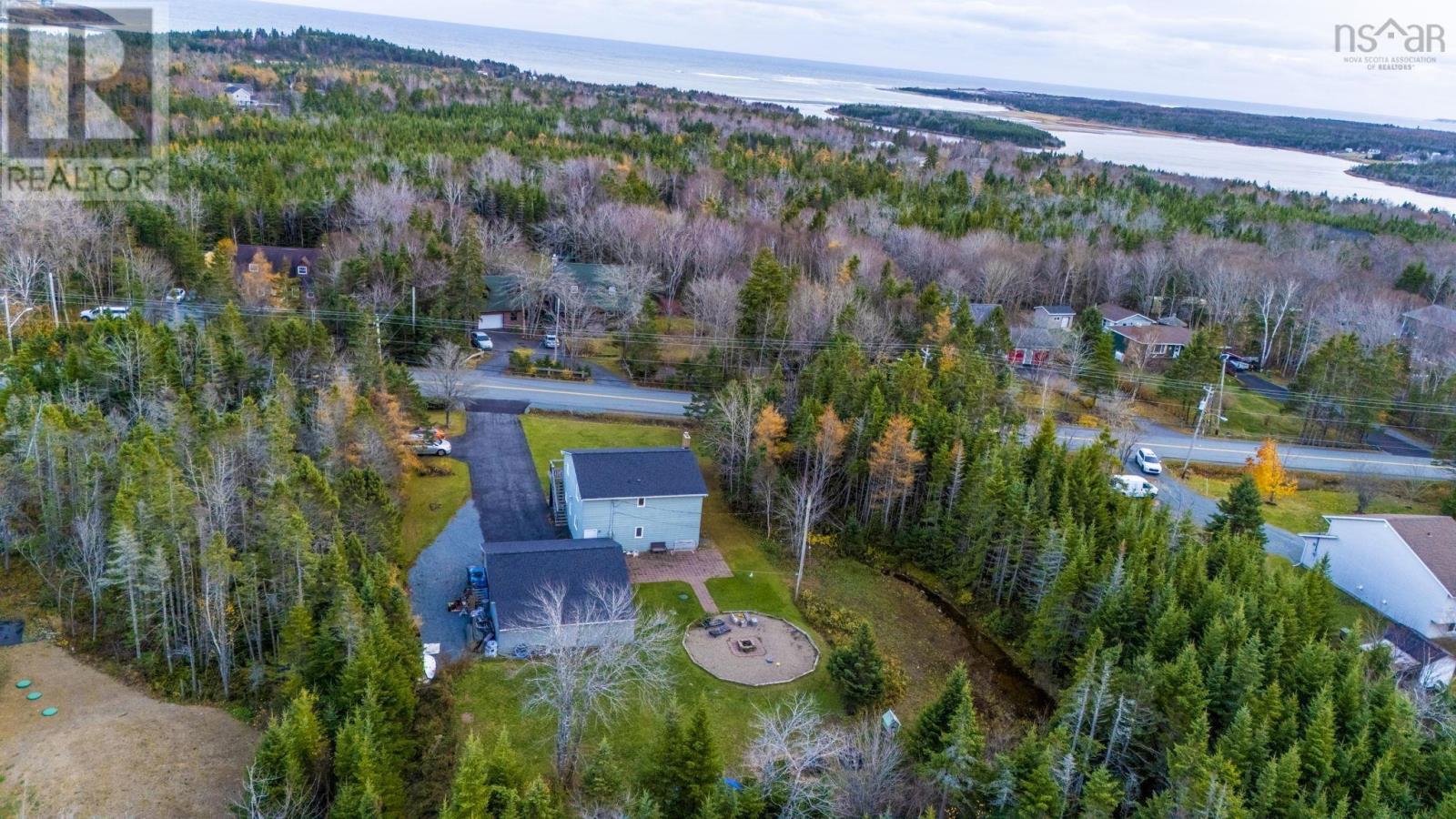 160 Dyke Road, Cow Bay, Nova Scotia  B3G 1K2 - Photo 3 - 202601222