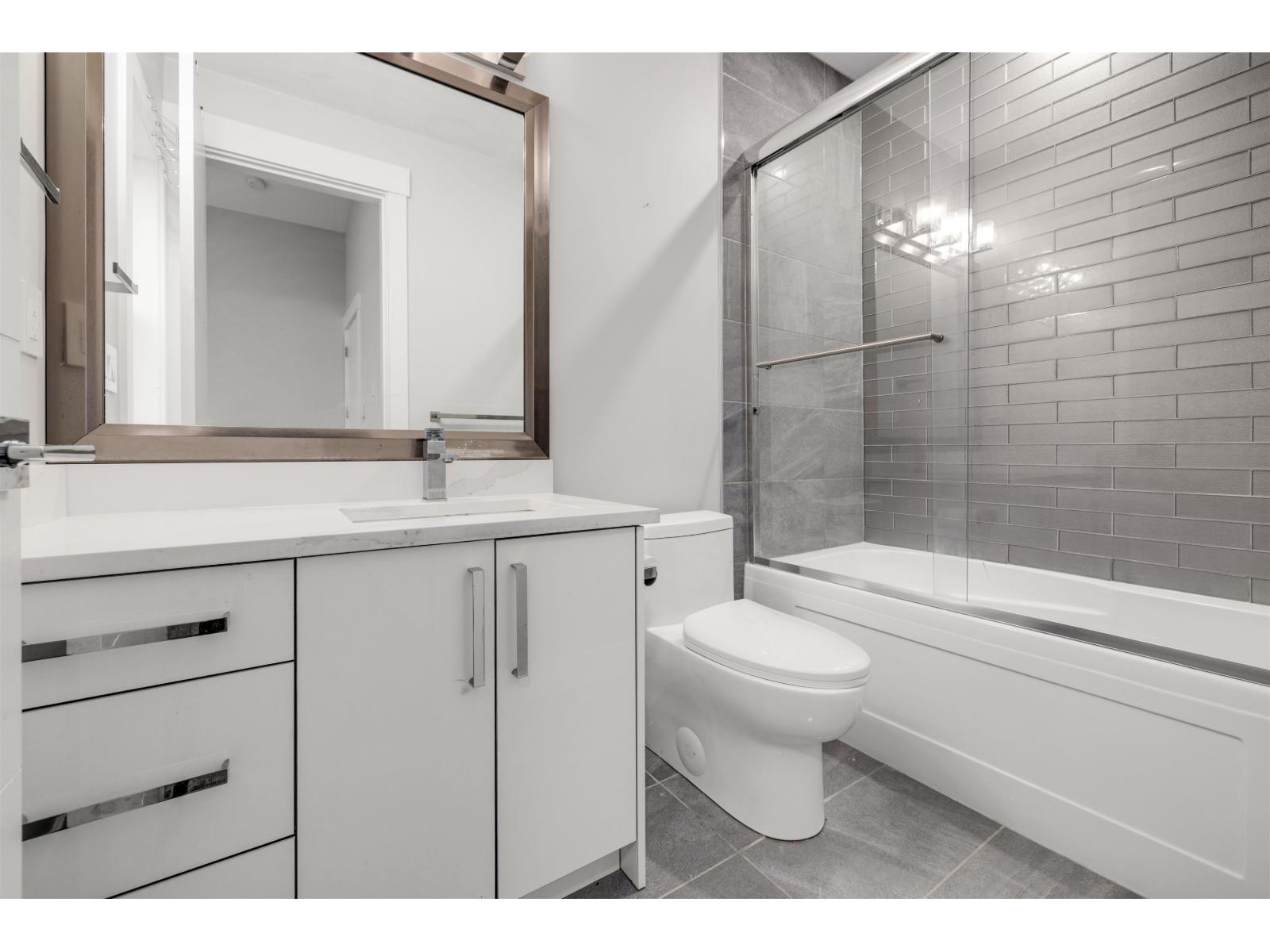 2071 165 Street, Surrey, British Columbia  V3Z 0X6 - Photo 13 - R3082772