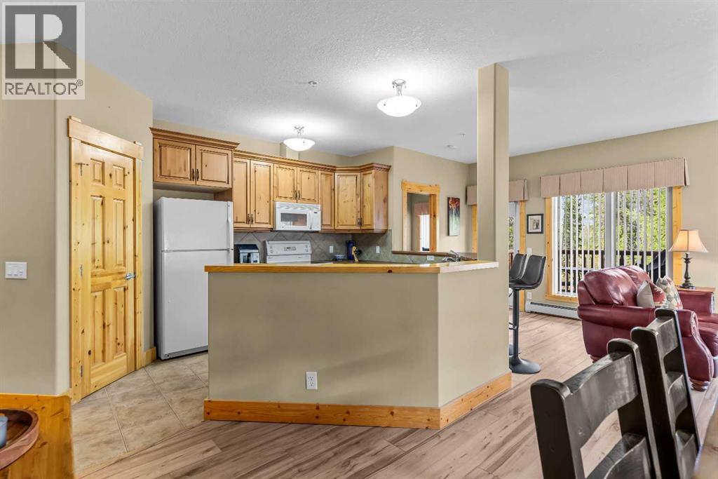 215, 175 Crossbow Place, Canmore, Alberta  T1W 3H7 - Photo 28 - A2278315