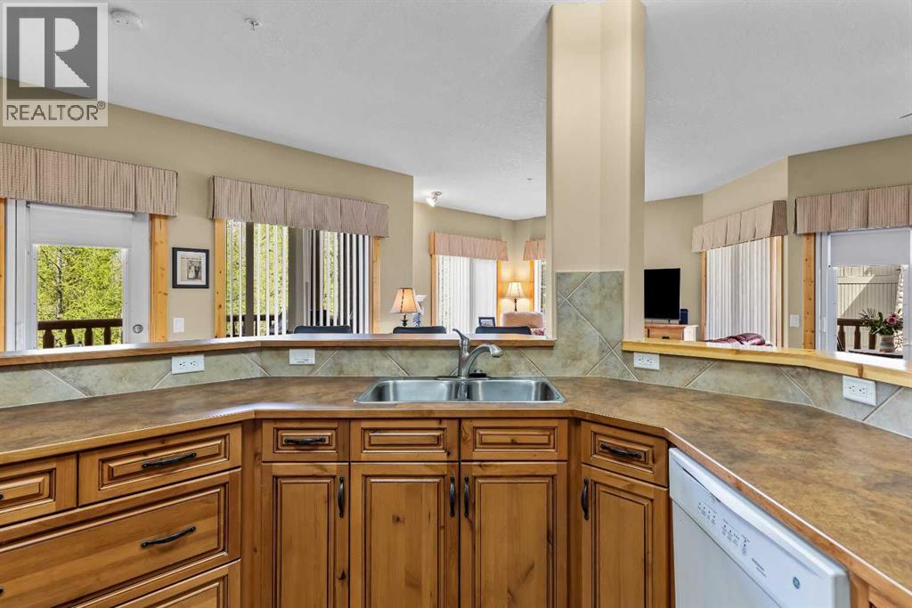 215, 175 Crossbow Place, Canmore, Alberta  T1W 3H7 - Photo 30 - A2278315