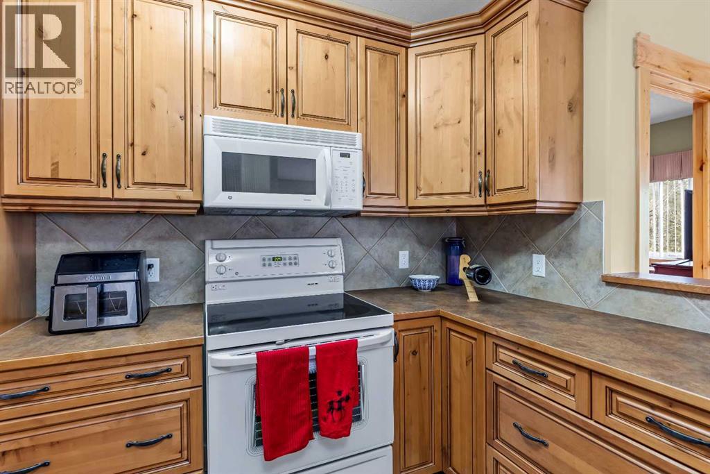 215, 175 Crossbow Place, Canmore, Alberta  T1W 3H7 - Photo 31 - A2278315