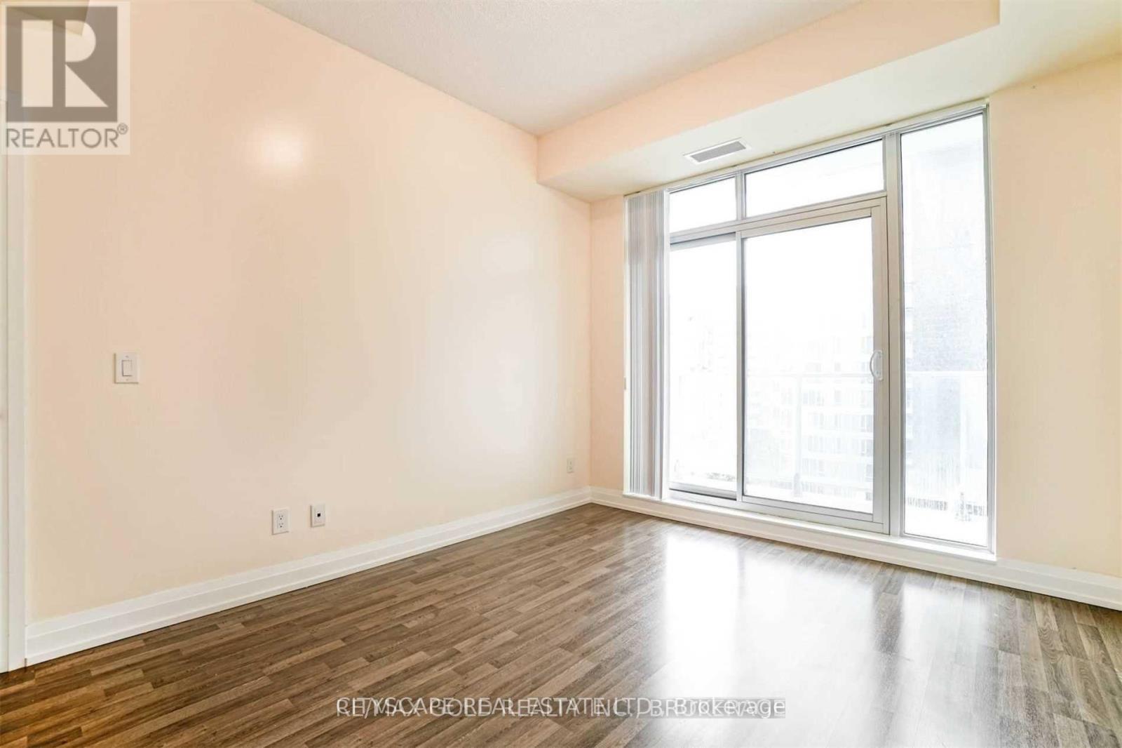 E621 - 555 Wilson Avenue, Toronto, Ontario  M3H 5Y6 - Photo 6 - C12727886