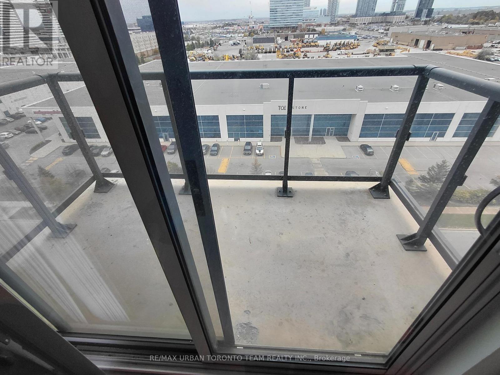 901 - 38 Honeycrisp Crescent, Vaughan, Ontario  L4K 5C3 - Photo 9 - N12727876