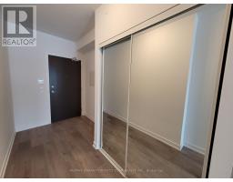 901 - 38 HONEYCRISP CRESCENT, Vaughan, Ontario