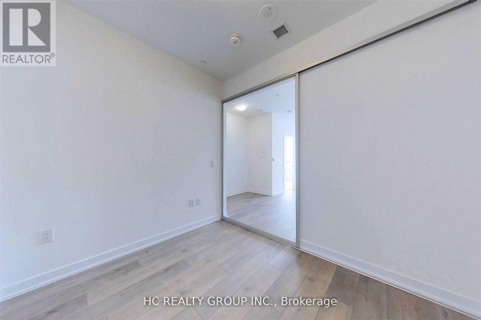 1109 - 10 Honeycrisp Crescent, Vaughan, Ontario  L4K 0M7 - Photo 20 - N12727882