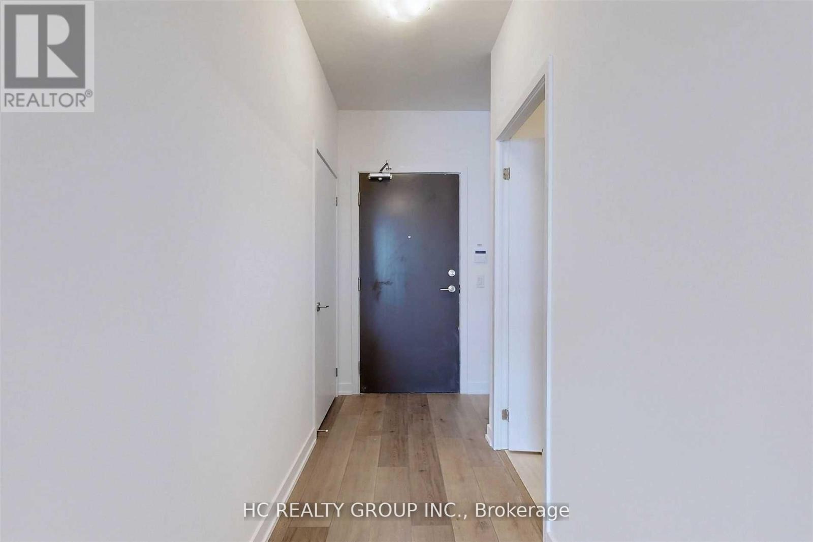 1109 - 10 Honeycrisp Crescent, Vaughan, Ontario  L4K 0M7 - Photo 4 - N12727882