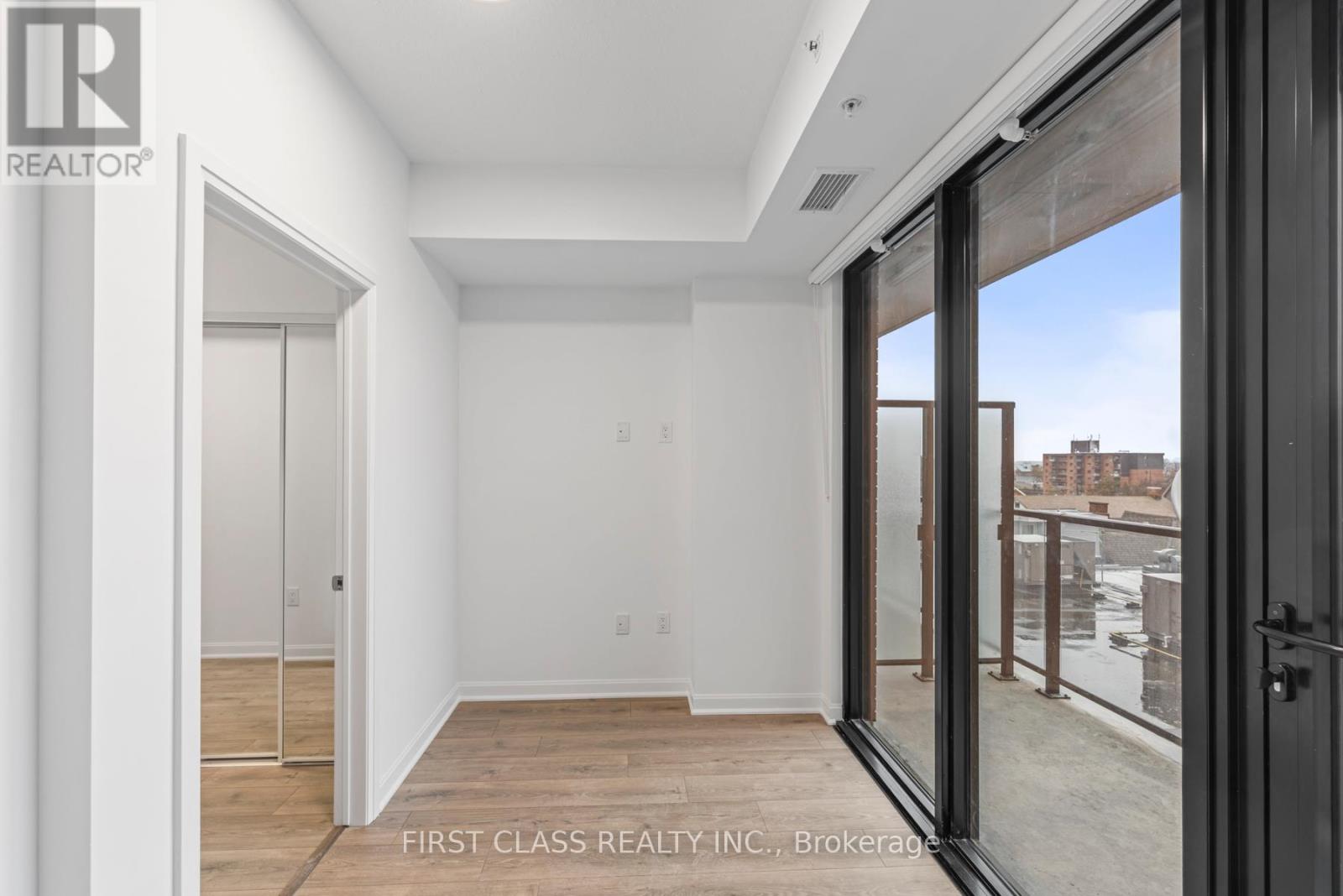 403 - 223 Princess Street, Kingston, Ontario  K7L 1B3 - Photo 10 - X12727894