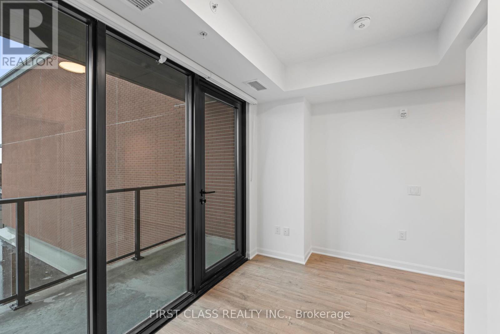 403 - 223 Princess Street, Kingston, Ontario  K7L 1B3 - Photo 11 - X12727894