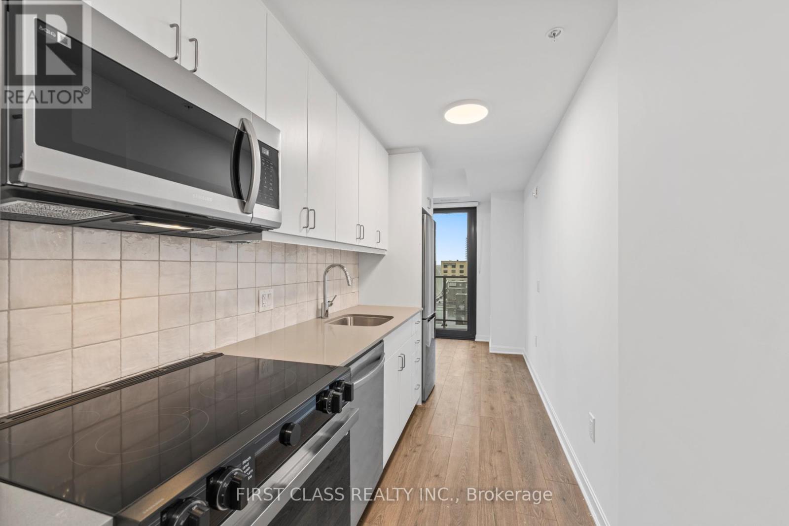 403 - 223 Princess Street, Kingston, Ontario  K7L 1B3 - Photo 4 - X12727894