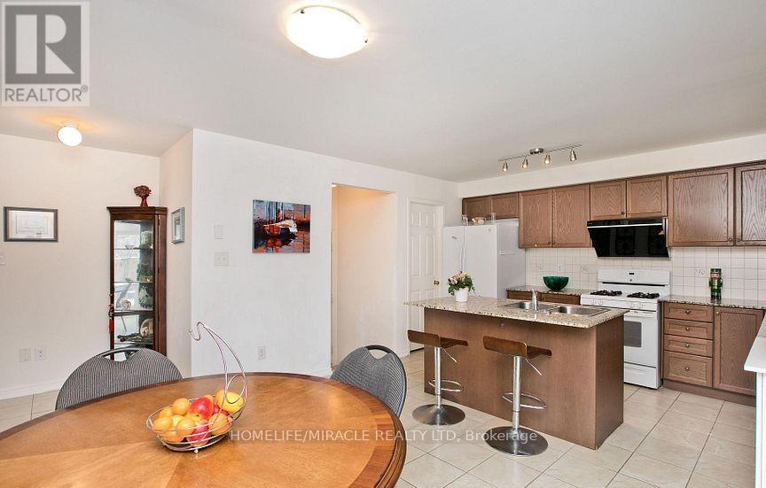 27 Lloydminster Avenue, Ajax, Ontario  L1Z 0N8 - Photo 5 - E12727898