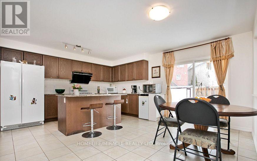 27 Lloydminster Avenue, Ajax, Ontario  L1Z 0N8 - Photo 7 - E12727898